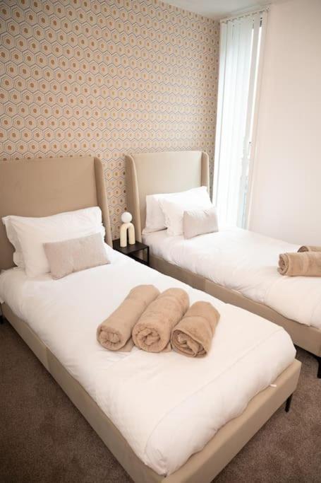 2 Bed Apt In Leeds City Centre Exterior photo